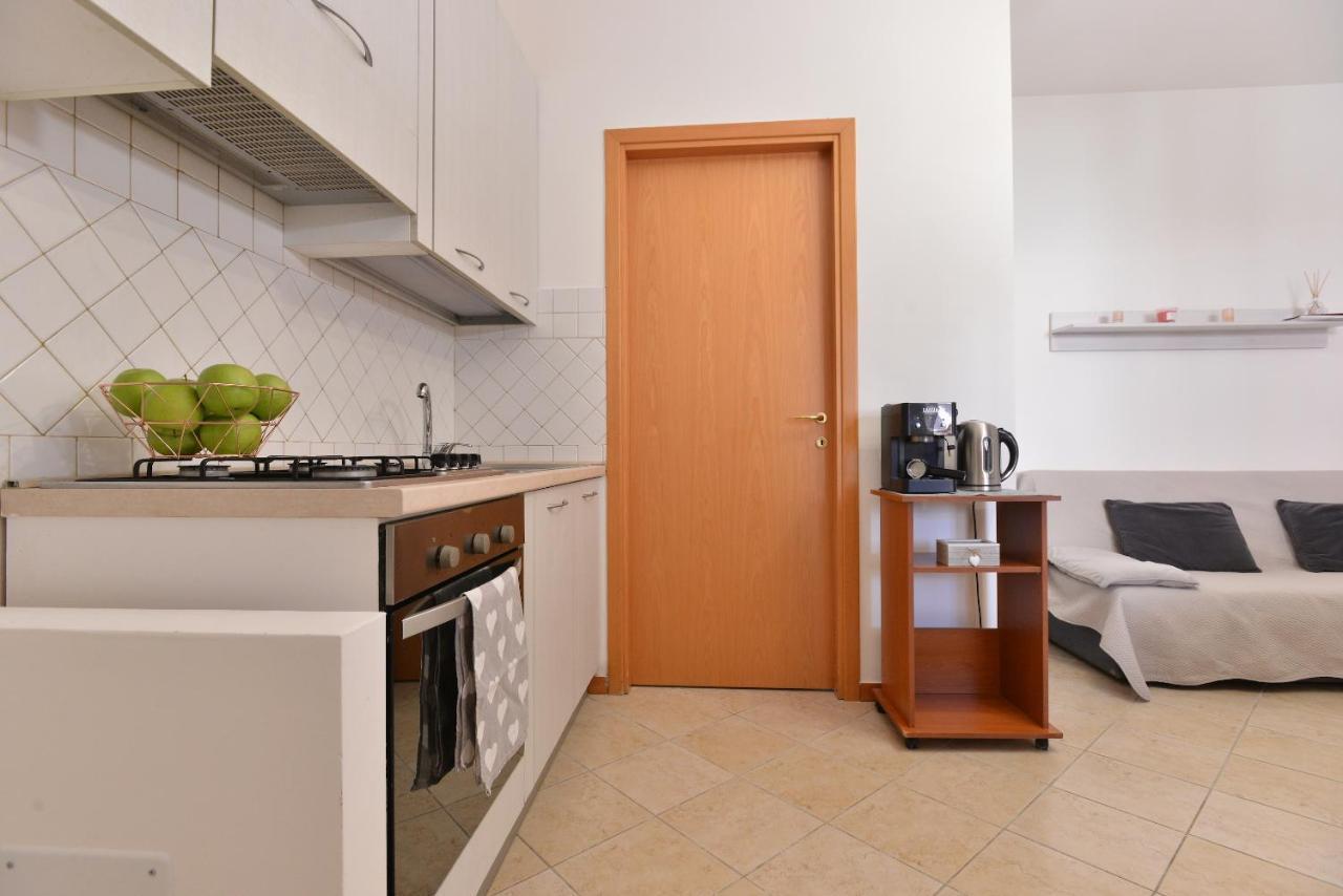Izzhome Blue Sea Пула Екстериор снимка