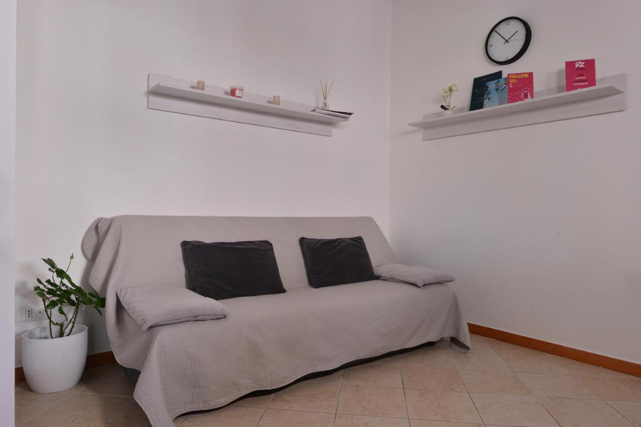 Izzhome Blue Sea Пула Екстериор снимка